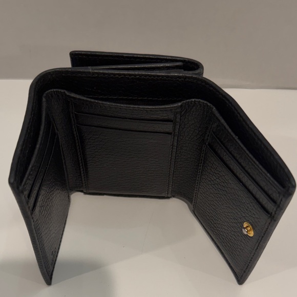 Gucci Marmont Black Leather Trifold Wallet | Gold GG | Authenticated - Picture 3 of 5